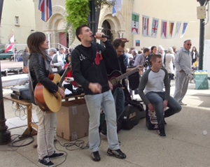 animatiom du groupe Akam